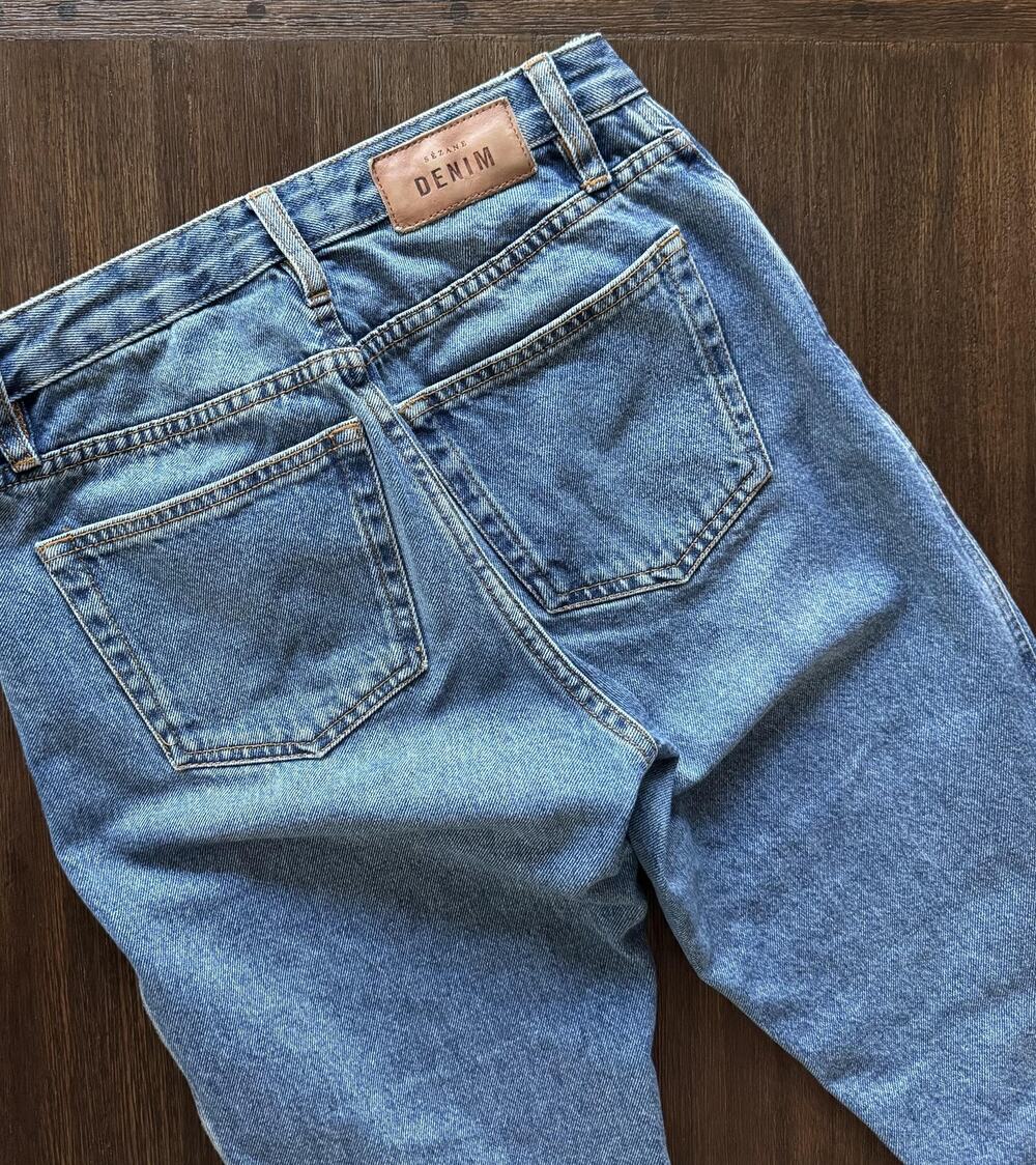 Sezane Jeans Womens 26 Blue High Rise Straight Button Fly Medium Wash Denim